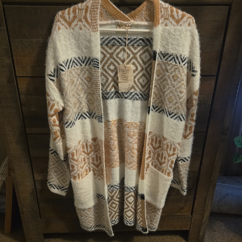 Hem & Thread Geometric Cardigan - Cream, Tan, and Black